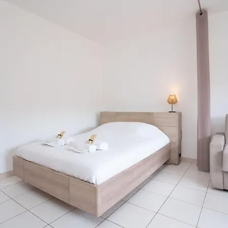 Le Santa By Apirent #Climatisation #Plage #Vue Mer Cannes Exterior foto